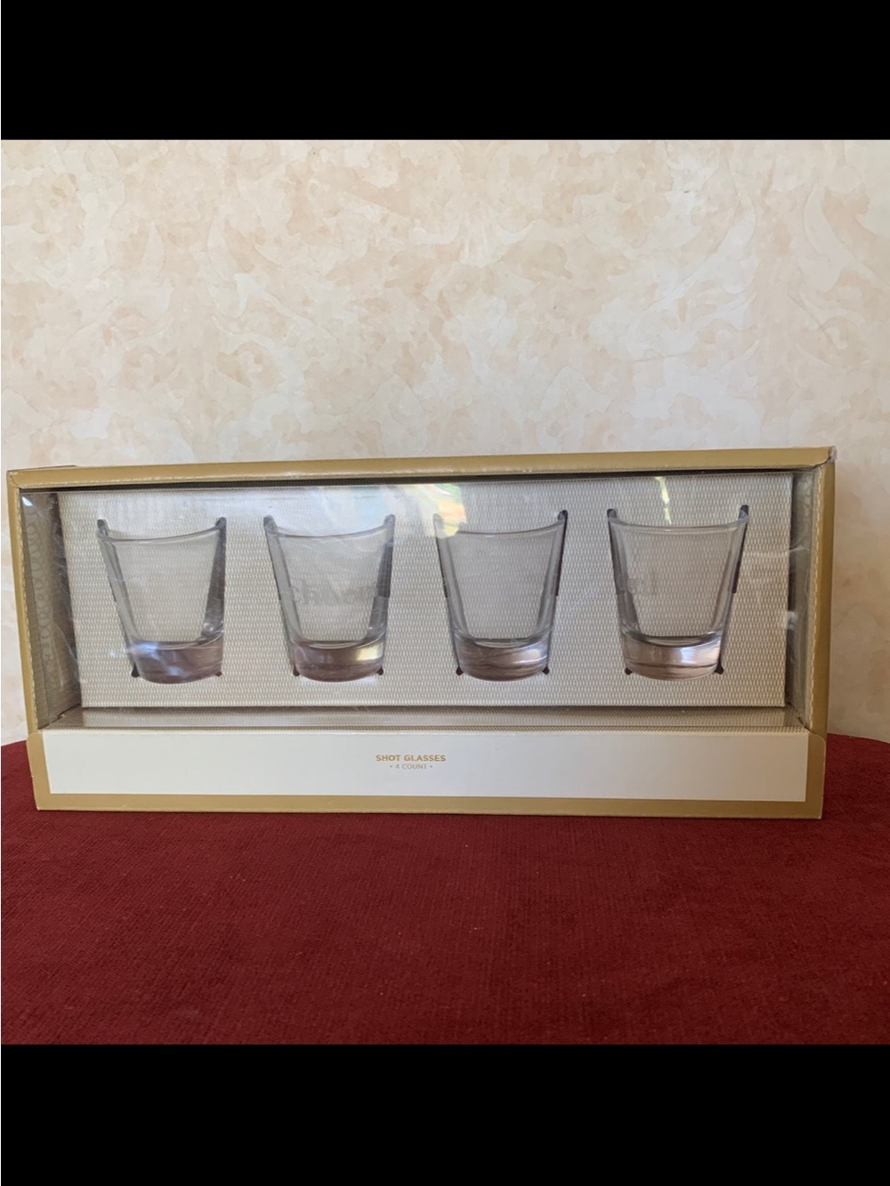 Set of 4 Christmas Holiday SHOT GLASSES Noel, Joy, Cheer, Peace